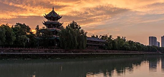 开启夜游新模式，成都四大公园实现24小时“不打烊”