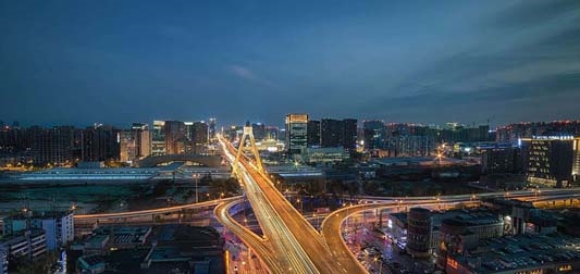 “最美的书”花落《成都物候记》