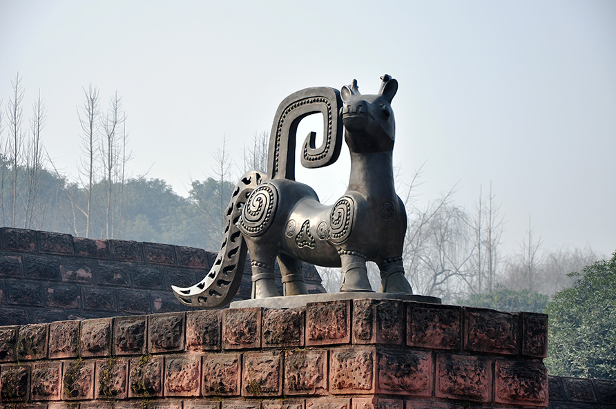 十二生肖景观立体雕塑 十二生肖景观立体雕塑