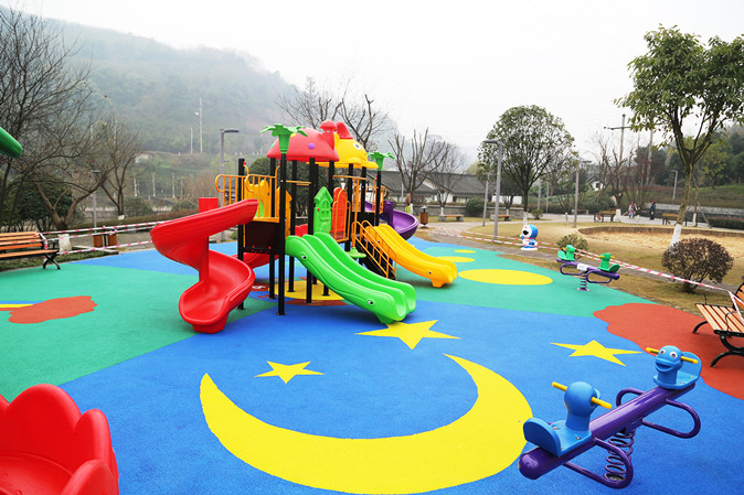 公园儿童活动区2 公园儿童活动区2