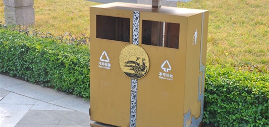 剖析：公共户外垃圾桶按适用场所分为几大类