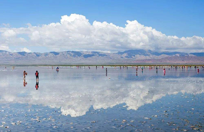 茶卡盐湖