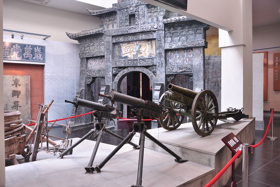 红军文化陈列馆特色定制铜制立体艺术小品