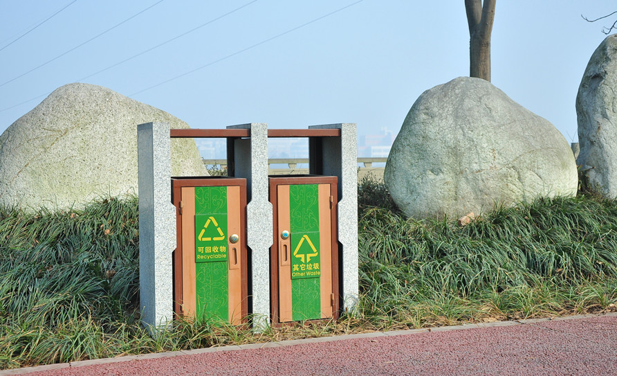 城市绿道景观环卫设施垃圾桶2