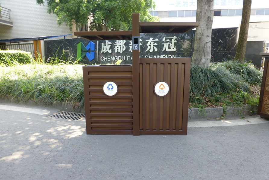 仿古经典风格钢木垃圾桶1